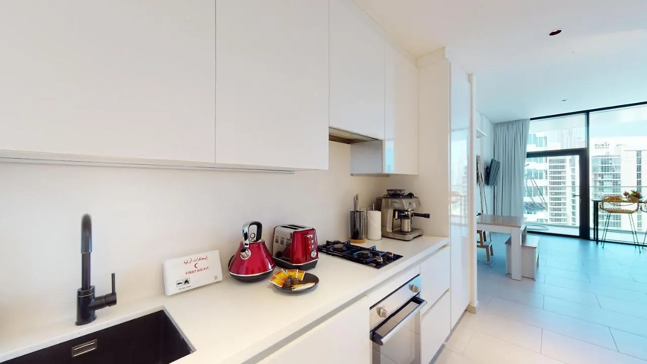 Stylish Studio With Burj Khalifa View Dubai